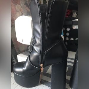 Lamoda Adore You Platform Ankle Boots